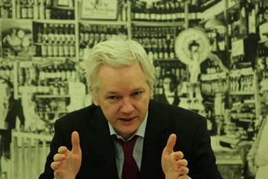 WikiLeaks Founder Julian Assange Predicted To Surrender
