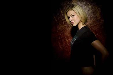 Adrianne Palicki Wallpapers