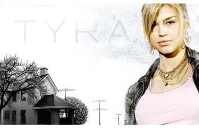 Adrianne Palicki Wallpapers