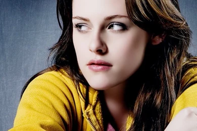 Download Wallpapers 720x1280 Kristen Stewart, Thoughtful, Costume ...