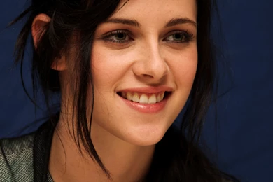 Kristen Stewart Photo, Pics, Wallpapers   Photo