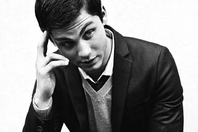 Logan Lerman Photo, Pics, Wallpapers   Photo