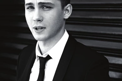 Logan Lerman Photo, Pics, Wallpapers   Photo