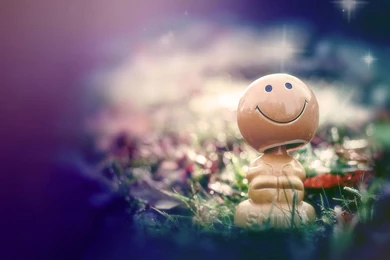 Ceramic Smiley Toy Wallpapers Auto Desktop Backgrounds