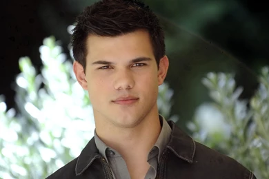 Taylor Lautner 2015   Wallpaper.