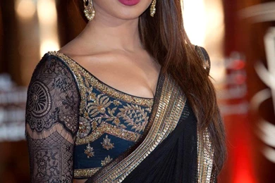 Hot Heroines Pics In Black Saree » Hot heroines pics in black ...