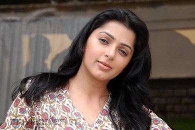 1280x800 Bhumika Chawla