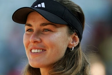 Martina Hingis Smile   HDwallpaper4U.com
