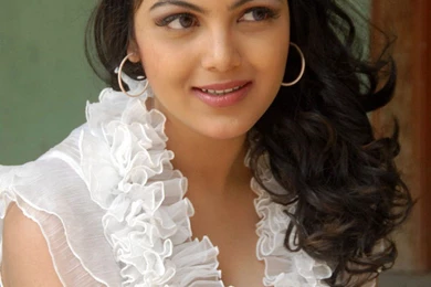 Priyanka tiwari telugu actress hot photos 5   High Quality Photo ...