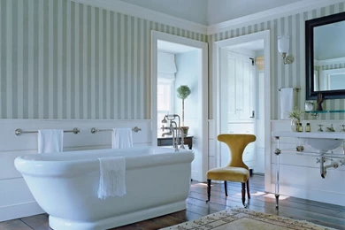 Bathroom Wallpapers Ideas   Wall Coverings For Bathrooms   Elle Decor