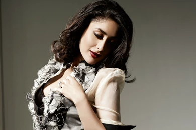 Kareena Kapoor GQ 2015 HD Wallpapers