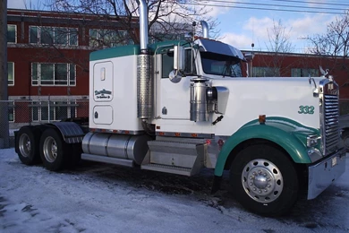 Kenworth W900 Picture