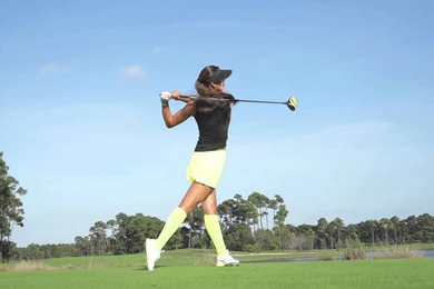 Michelle Wie's Swing, Face On In Slow Motion