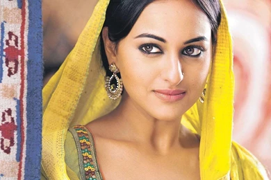 Sonakshi Sinha Wallpapers   (1280x1024) : Janubaba.com