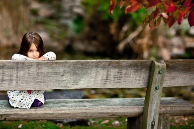 42208 Kids Photo Girl Look Park Forest Smile Sitting Bench Hd Love ...