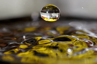 Trololo Blogg: Hd Wallpapers Water Drops