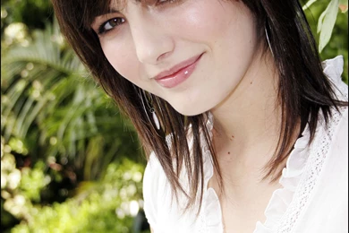 Camilla Belle Photo Gallery   738 High Quality Pics Of Camilla ...