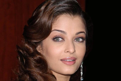 Beautiful Aishwarya Rai HD Wallpapers Miss World