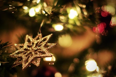 Christmas Lantern Lights Wallpapers