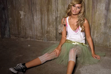 ASHLEY TISDALE WALLPAPE WALLPAPER   (