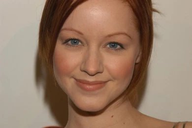 Booth Zombie Pic: Lindy Booth Photos