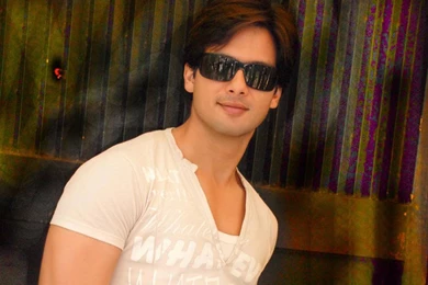 Indian Actor Shahid Kapoor Wallpapers