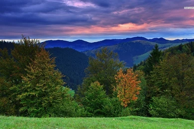 Cloudy Mountains Wallpapers