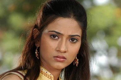 Aditi Sharma HD Images, Wallpapers And Pictures   Lovely Quotes ...