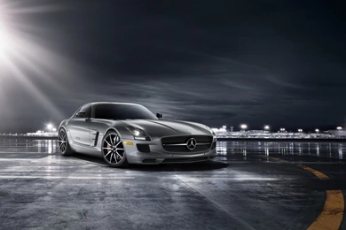 28 Mercedes Benz SLS HD Wallpapers