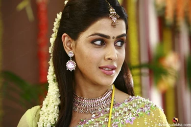 Genelia Tamil Wallpaper, Genelia Desktop Picture, Genelia Posters ...