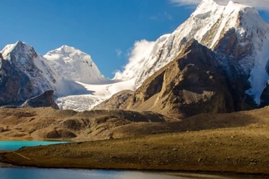 Deep In The Himalayas Of India iPhone 5 Wallpapers (640x1136)