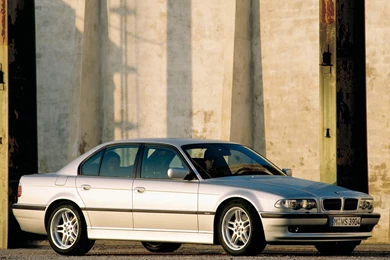 1999 01 BMW 740d E38 Wallpapers