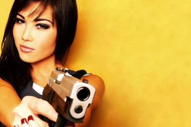 Girl Aiming A Gun Wallpapers » WallDevil   Best Free HD Desktop And ...