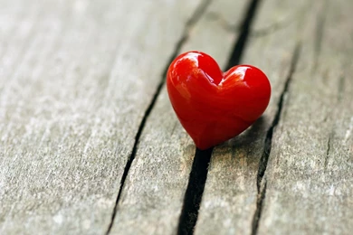 Wood Red Love Wallpaper Images