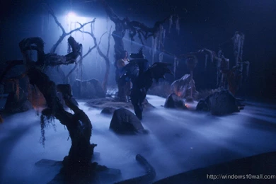 Haunted – Windows 10 Wallpapers