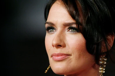 Lena Headey Talented Actress 2000x1000px