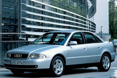 Audi A4, B5