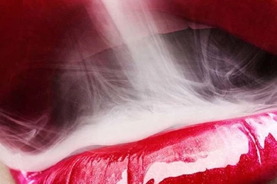 Sexy Red Lip Smoke