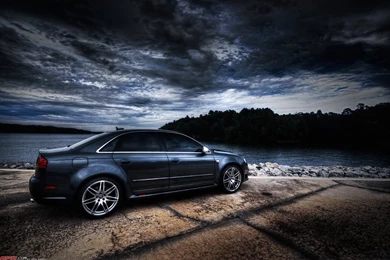 AUDI RS 4   Review And Photos