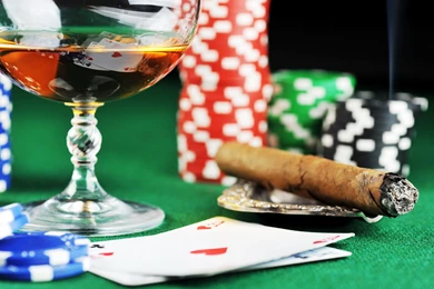 Whiskey And Cigar   Perfect For Poker