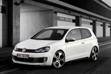 Volkswagen & Volvo   Automotive Wallpapers 15