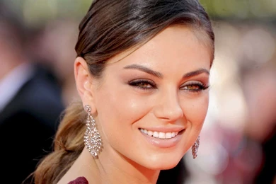 Mila Kunis Wallpapers HD