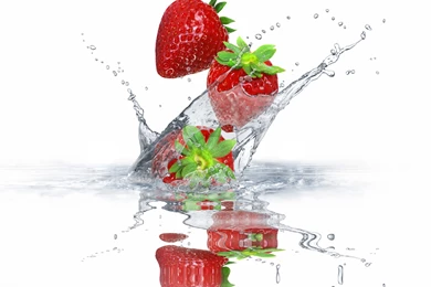 Download Wallpapers 3840x2400 Strawberry, Berry, Spray, Water Ultra ...