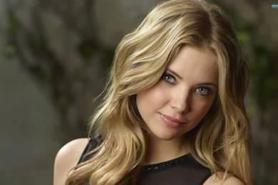 Ashley Benson HD Wallpapers