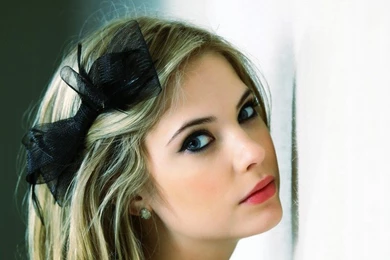 Ashley Benson Photo, Pics, Wallpapers   Photo