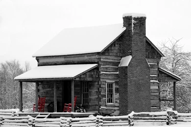 Red Rockers   Desktop Wallpapers   Log Cabin