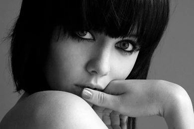 Mellisa Clarke Greyscale Wallpapers