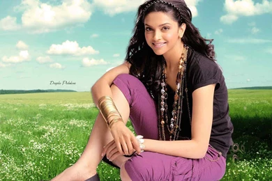 Deepika Padukone HD Desktop Wallpapers ~ Toptenpack.com