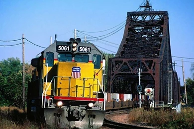 Train Passing Trough Hd Wallpapers