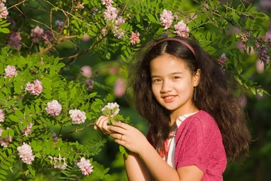 Download Wallpapers 3840x2160 Little Girl, Nature, Mood 4K Ultra HD ...